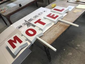 Miniature vintage motel sign models- Ranger top unweathered